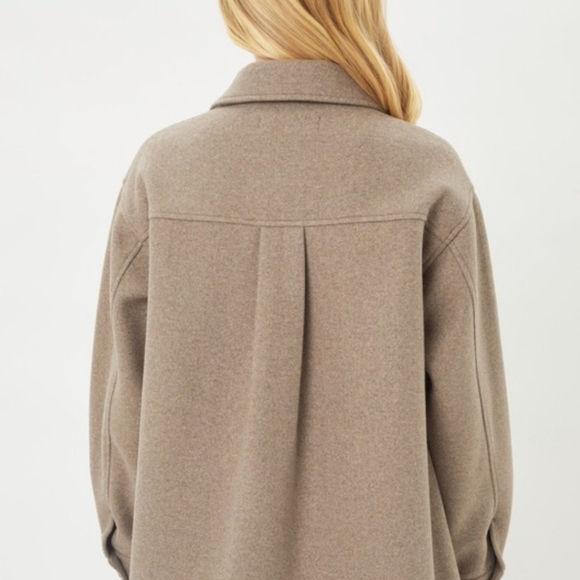 JQ Fleece Oversized Shacket - Picture 4 of 4